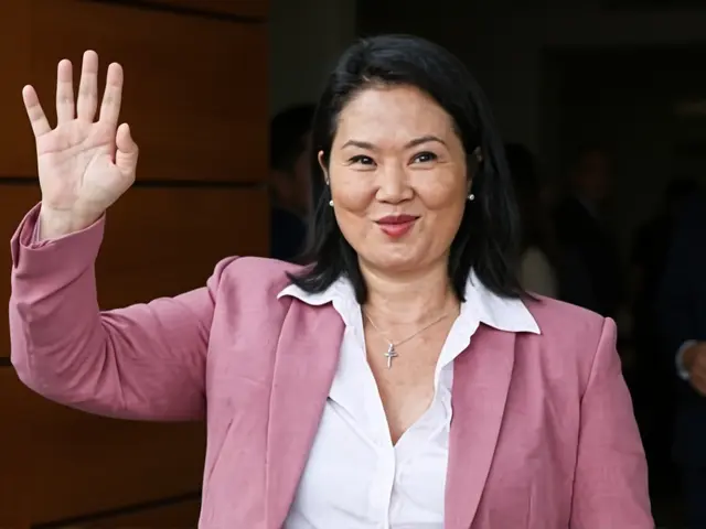 Keiko Fujimori é eleita presidente do Peru com vitória apertada